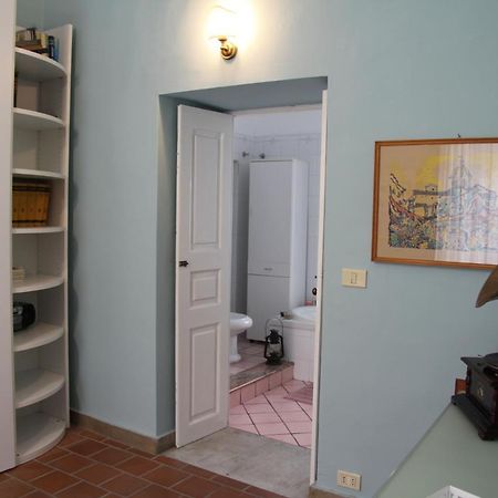Casa Vacanza Icaros, Ortigia Hictoric Center, 200 Mt From The Beach シラクーサ エクステリア 写真