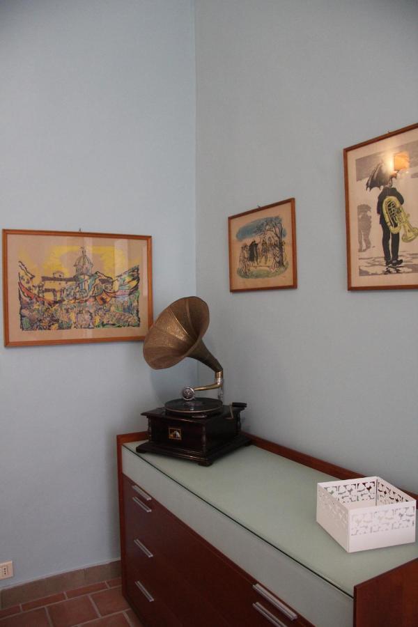 Casa Vacanza Icaros, Ortigia Hictoric Center, 200 Mt From The Beach シラクーサ エクステリア 写真
