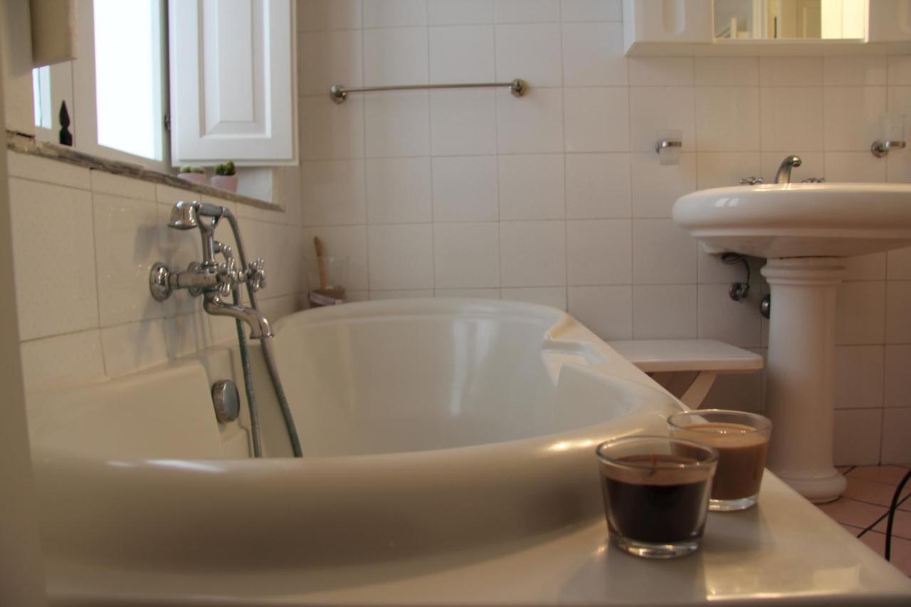 Casa Vacanza Icaros, Ortigia Hictoric Center, 200 Mt From The Beach シラクーサ エクステリア 写真