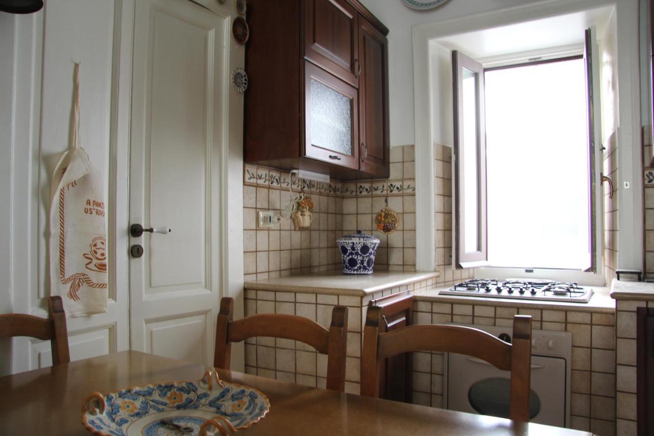 Casa Vacanza Icaros, Ortigia Hictoric Center, 200 Mt From The Beach シラクーサ エクステリア 写真
