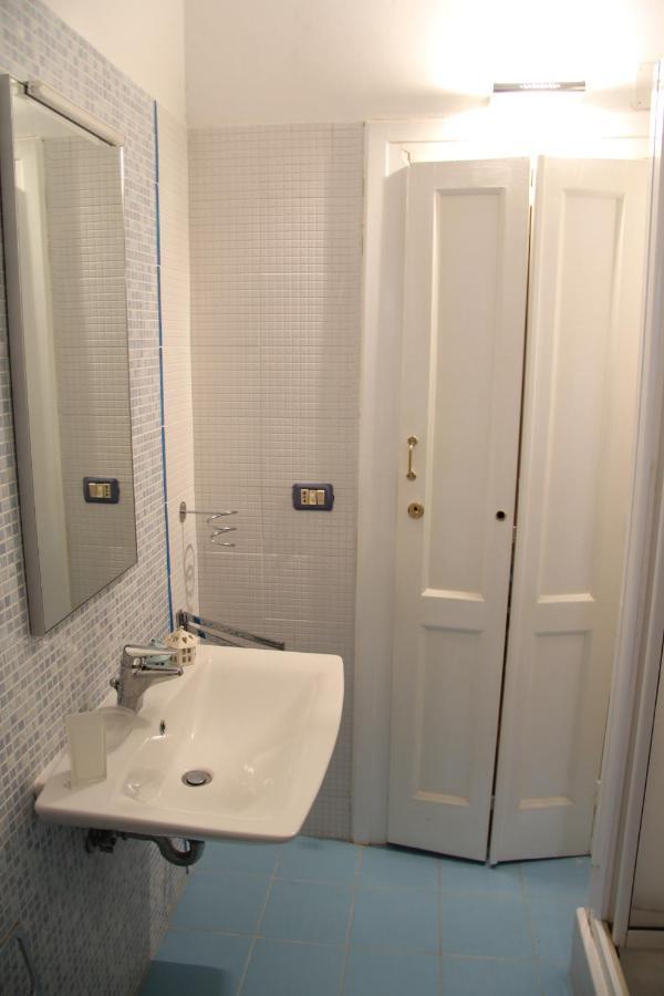 Casa Vacanza Icaros, Ortigia Hictoric Center, 200 Mt From The Beach シラクーサ エクステリア 写真