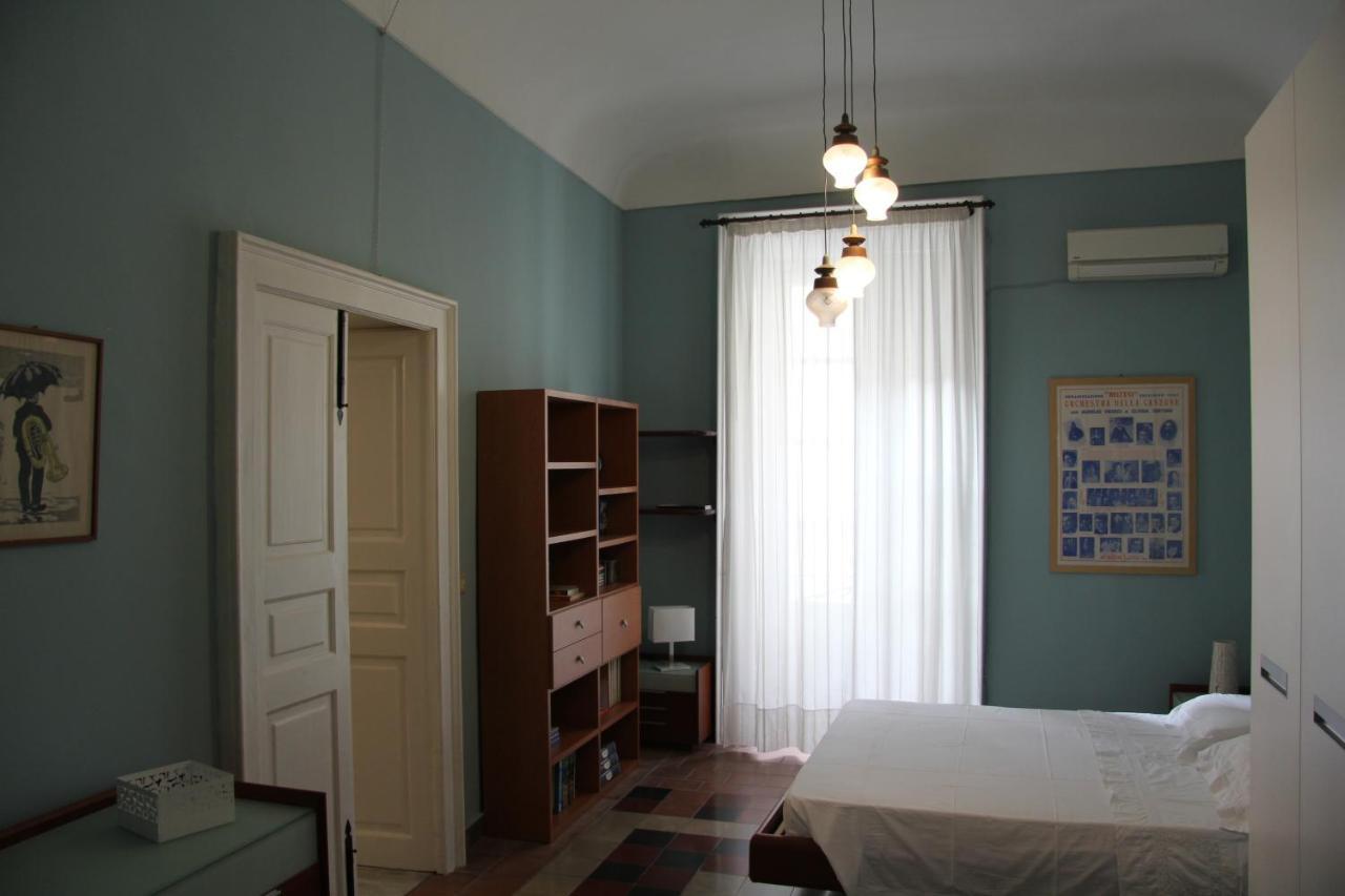 Casa Vacanza Icaros, Ortigia Hictoric Center, 200 Mt From The Beach シラクーサ エクステリア 写真