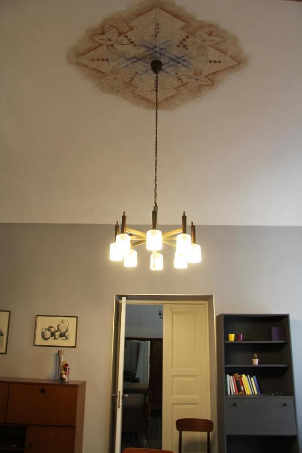 Casa Vacanza Icaros, Ortigia Hictoric Center, 200 Mt From The Beach シラクーサ エクステリア 写真