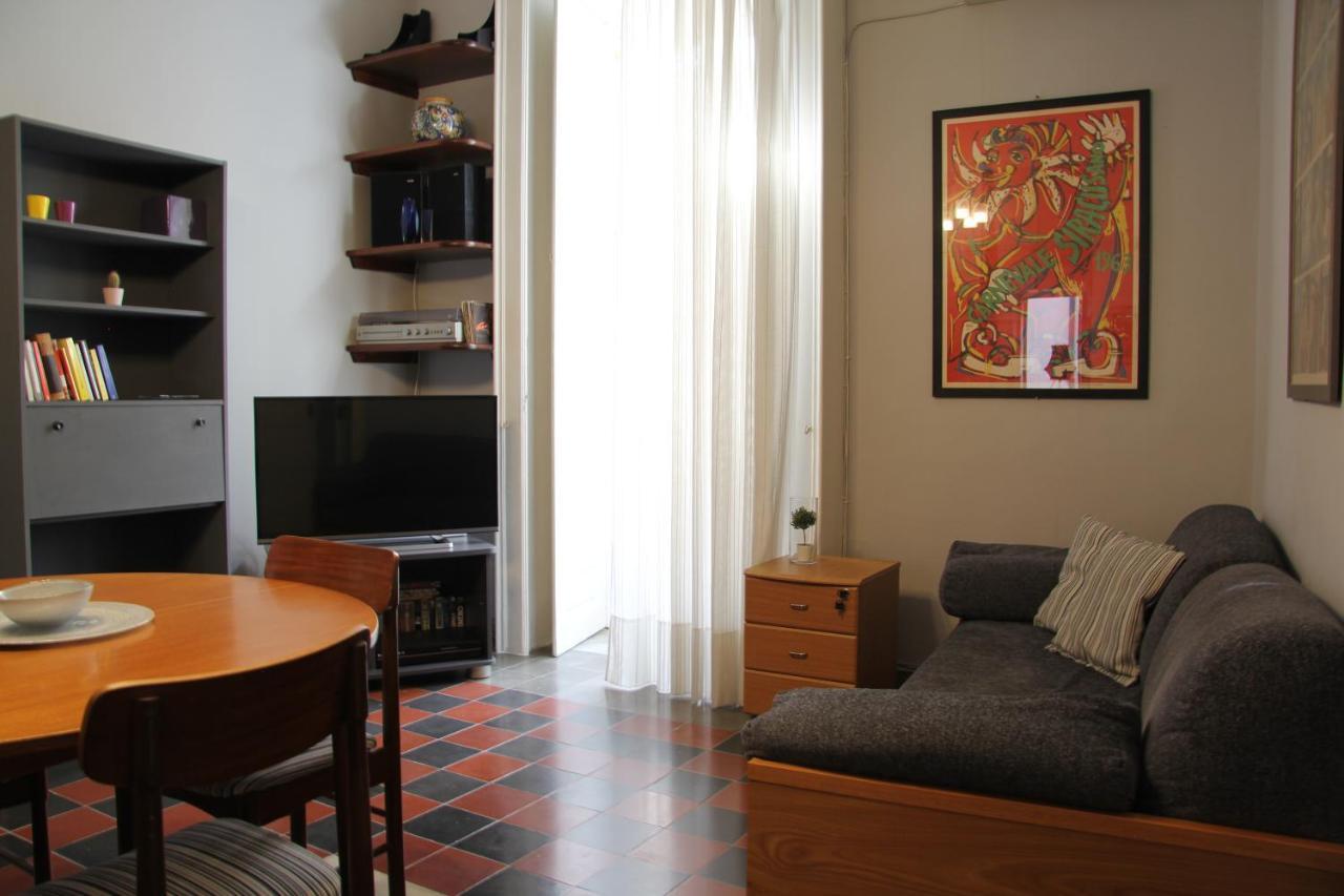 Casa Vacanza Icaros, Ortigia Hictoric Center, 200 Mt From The Beach シラクーサ エクステリア 写真